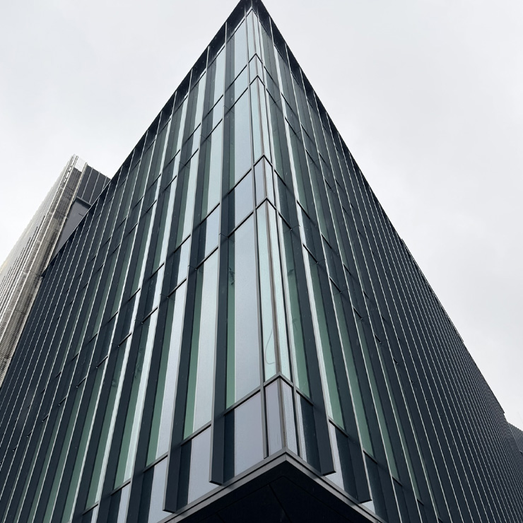 Colt | LON4 | Data Centres | UK Data Centre | Doors | Cladding Systems | Glazing | Bespoke Louvres Systems| London | Projects | Envelis