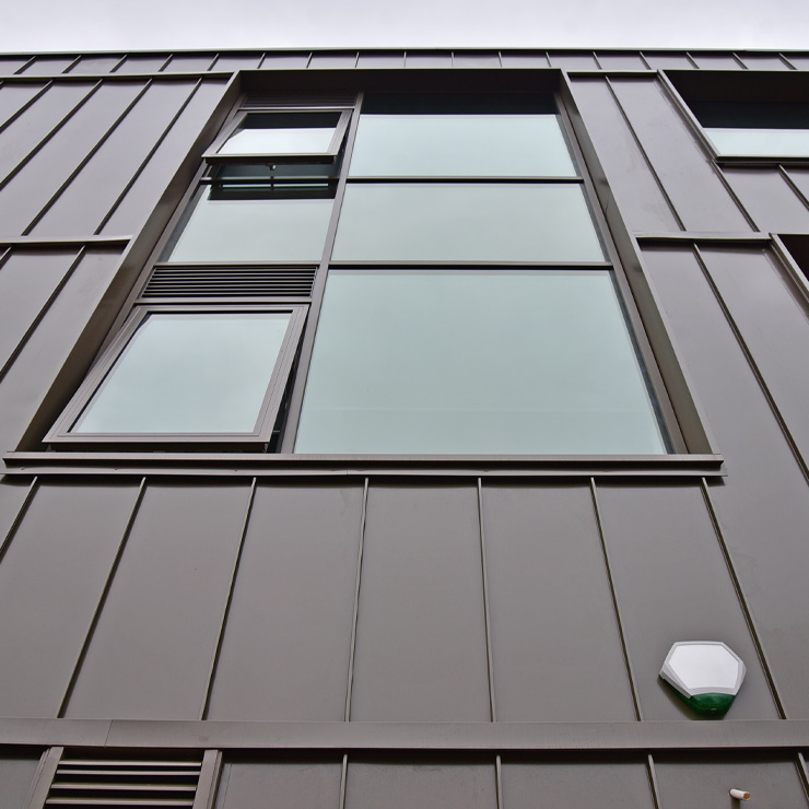 GallifordTry | Swan & Meadowbrook School | SFS | Cladding | Roofing Systems | Clients | Envelis