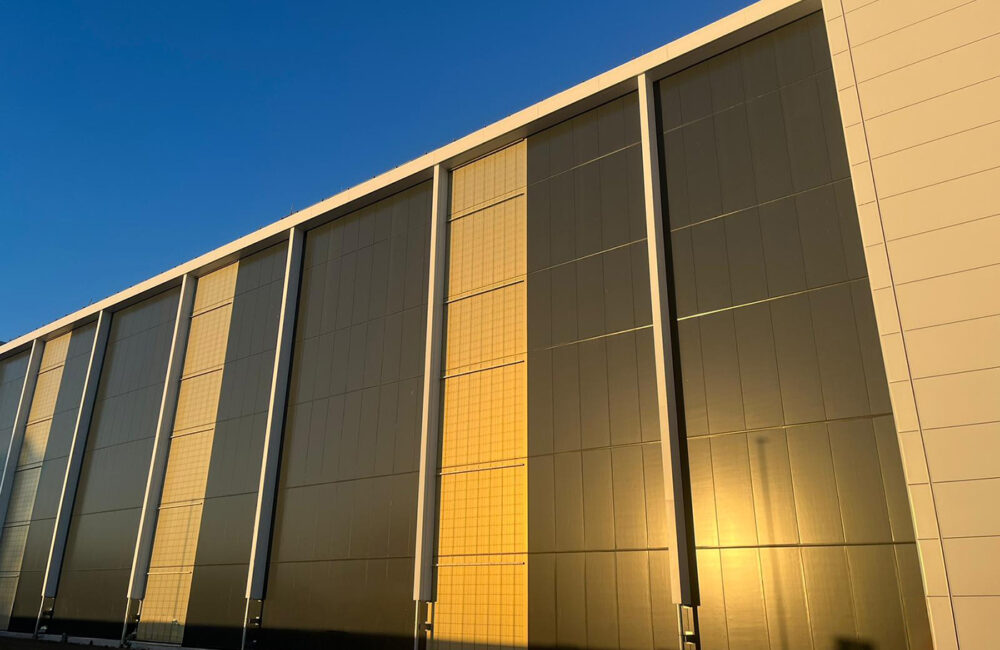 LON1 | Data Centres UK | Cladding Systems | Glazing | Projects | Envelis