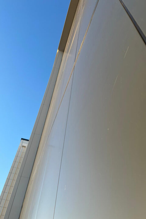 LON1 | United Kingdom Data Centres | Doors | Cladding Systems | Glazing | London | Projects | Envelis