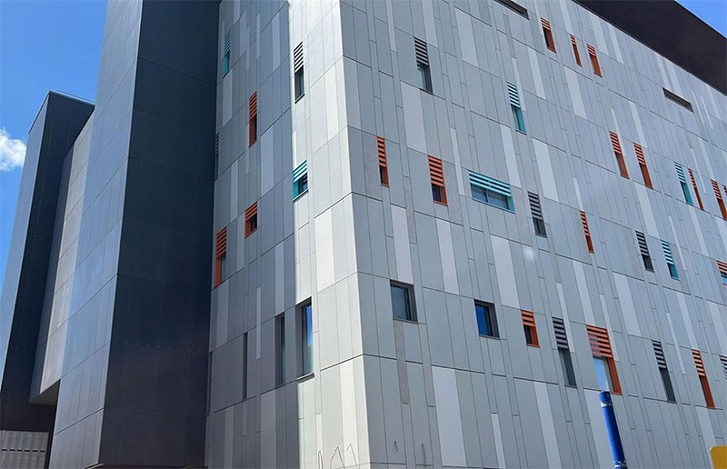 Luton & Dunstable Hospital Wins Facade Award 2025 | Envelis