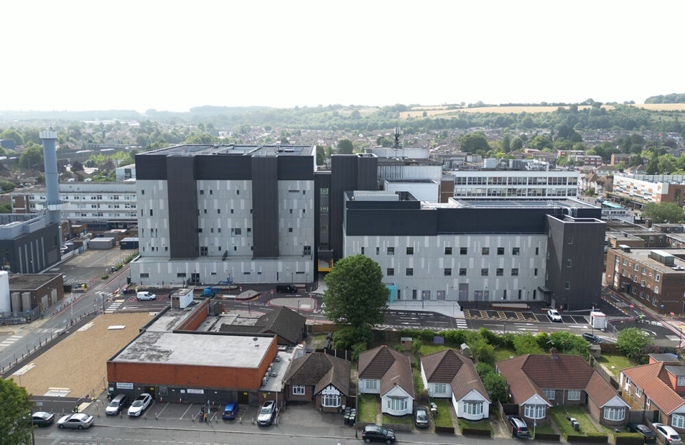Luton & Dunstable Hospital | SFS | Cladding | Glazing | Doors | Projects | Envelis