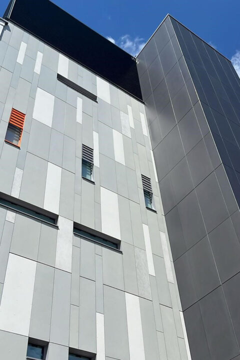 Luton & Dunstable Hospital | SFS | Cladding | Glazing | Doors | Projects | Envelis