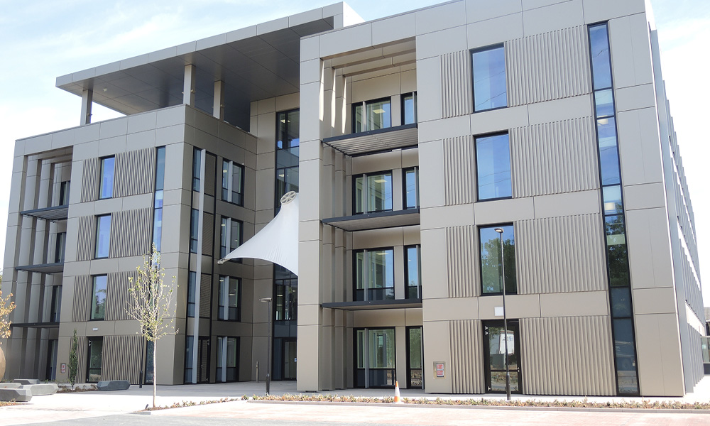 Roofing | Maurice Wilks | Vinci | Services | Envelis - Envelis