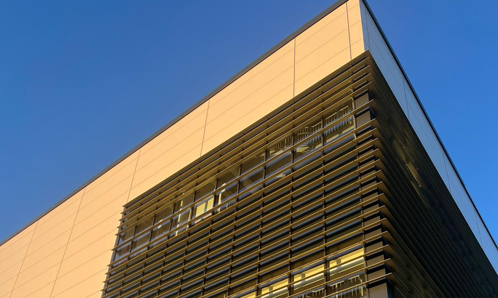 SFS | LON1 | Data Centres | United Kingdom | London | Services | Envelis - Envelis