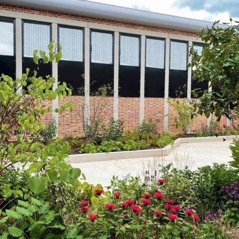Springfield Hospital | Cladding | Louvres System | Roofings | Private Hospital | Ramsay Health Care | GallifordTry | Chelmsford | Projects | Envelis